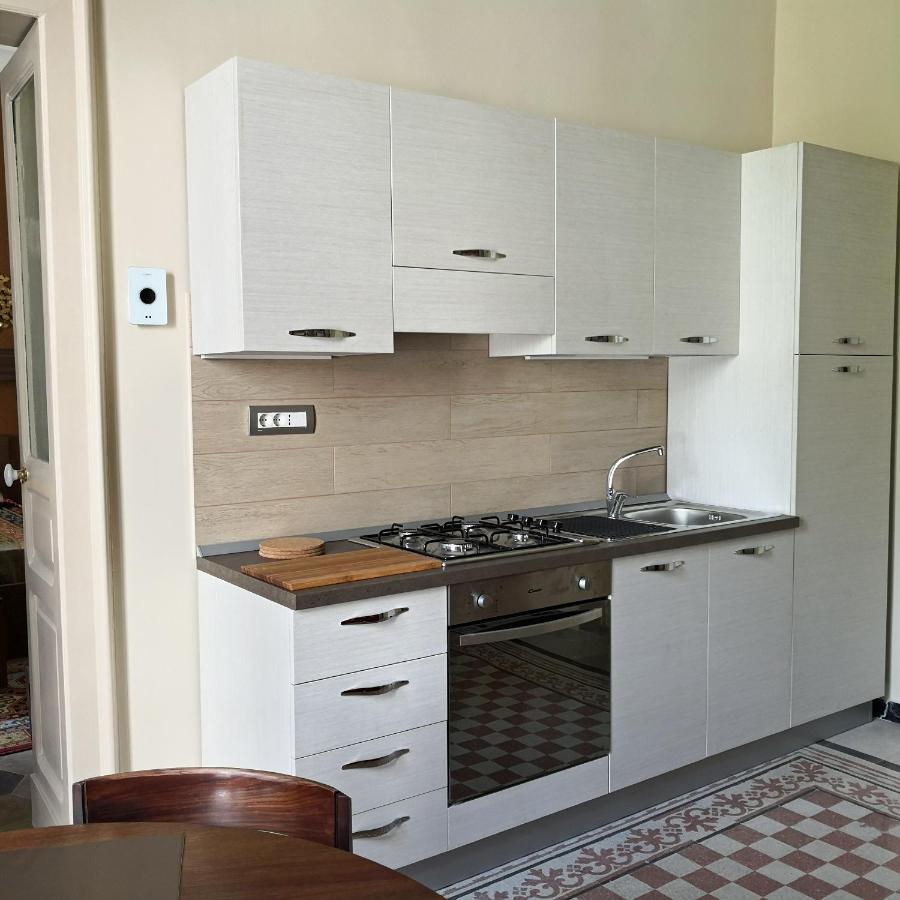 סלרנו Casa Vacanze Archi Medievali מראה חיצוני תמונה